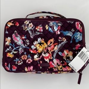 Vera Bradley Blush & Brush Case - Indiana Rose
